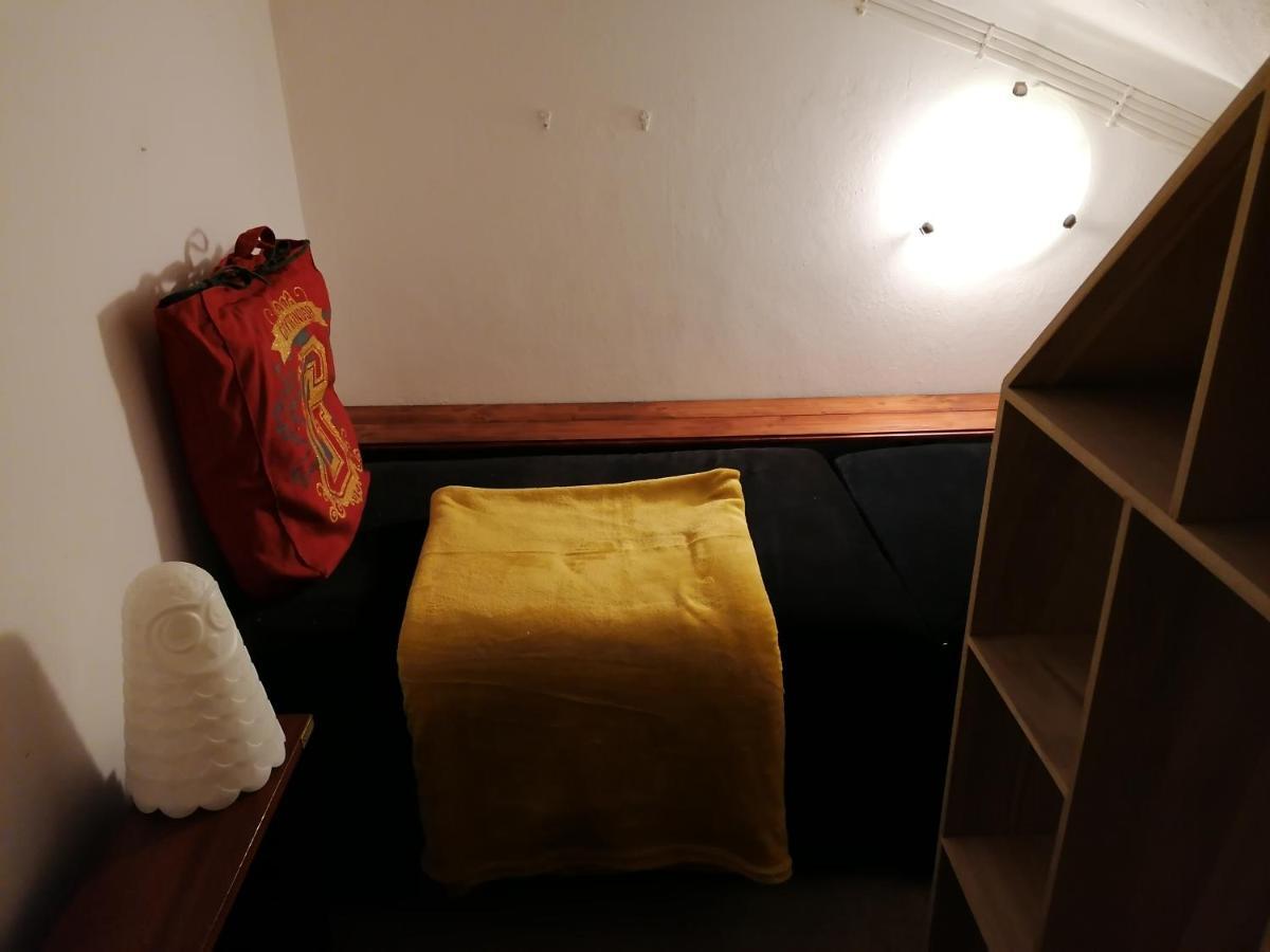Cozy Central 蓬塔德尔加达 外观 照片