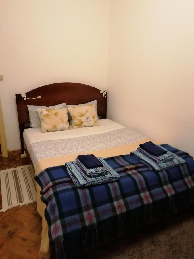 Cozy Central 蓬塔德尔加达 外观 照片